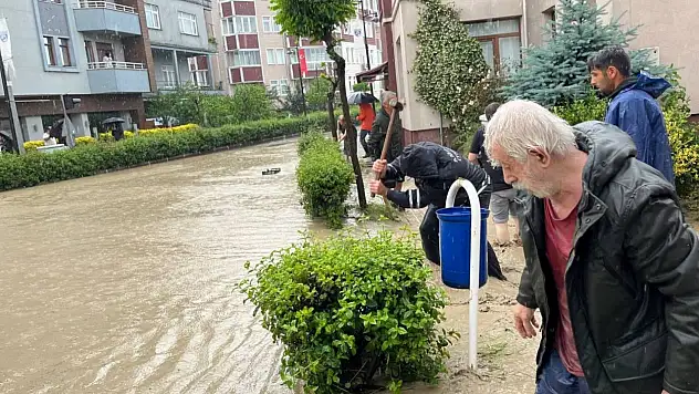 Amasra sular altında kaldı