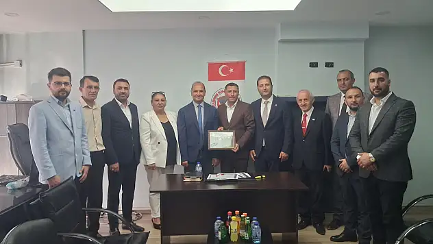 Anahtar Parti'den KAL-DER'e Destek Sözü
