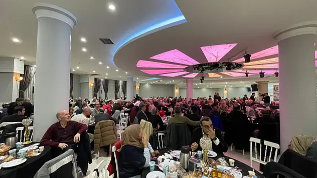 Ankara'da Kastamonulu Vatandaşlar İftar Sofrasında Buluştu