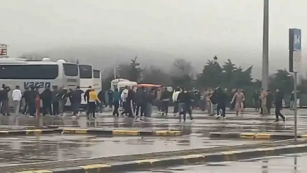 Ankaragücü'nün İki Taraftar Grubu Birbirine Girdi