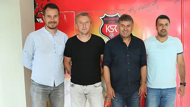 Antrenörlerde ilk gün tamam