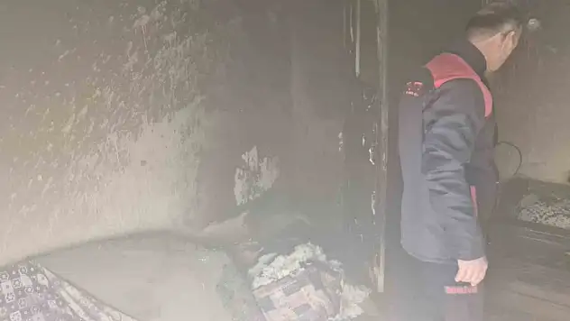 Apartman Dairesindeki Yangın Korkuttu