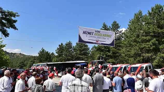 Araç Filosunu 14 Yeni Hizmet Aracıyla Güçlendirdi