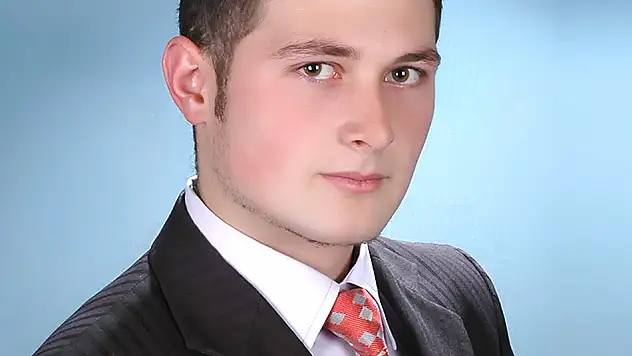 Araç tarlaya yuvarlandı: 1 ÖLÜ, 2 YARALI