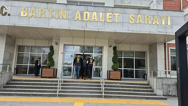 Aranması Olan Şahıs Baza İçerisinde Yakalandı