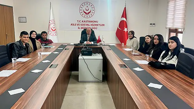 ASH'de İş Hayatına Uyum Semineri Gerçekleştirildi