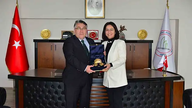 Gündüz Şatıroğlu'dan Rektör Özölçer'e Ziyaret