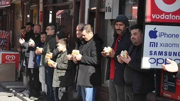 Asırlık Geleneğe Katılmak İçin İstanbul'dan Mudurnu'ya Geldiler