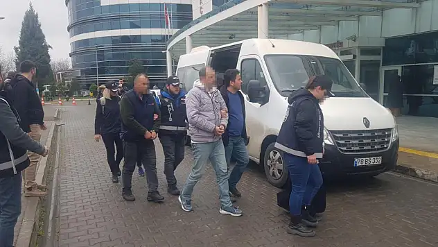 Aşk Üçgeni Faili Meçhul Cinayetin Sırrını Çözdürdü   