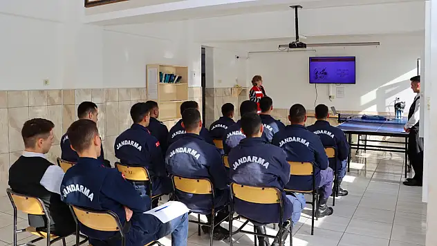 Askerlere Evlilik Öncesi Bilinçlendirme Eğitimi