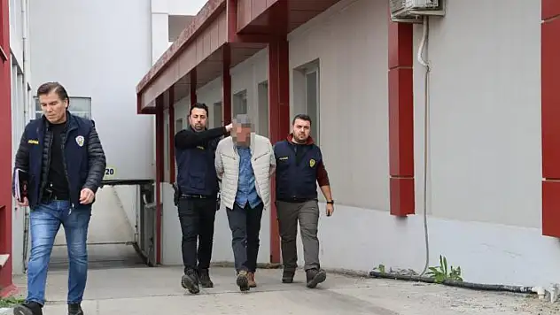 Atatürk'e Hakaret Eden Şahıs Tutuklandı