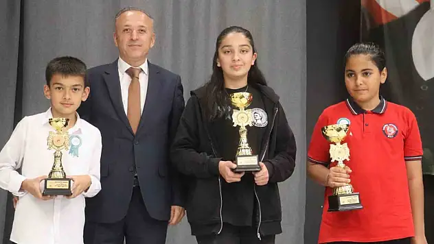 Temiz Dünyayı Kaleme Aldılar