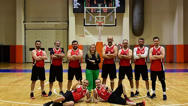Ay Yıldız Turnuvası'nda şampiyon Spor Bilimleri