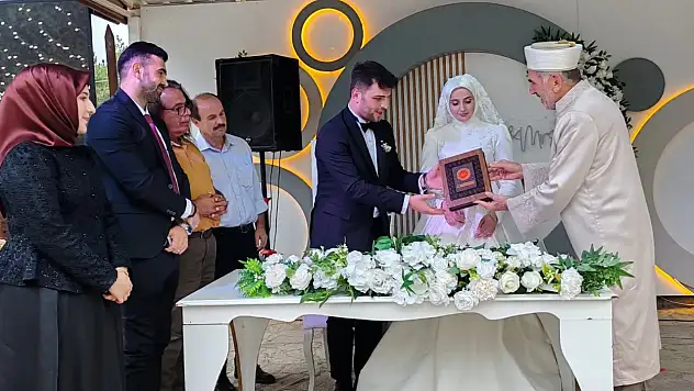 Aydın Ve Kebapçıoğlu Ailelerinin Mutlu Günü