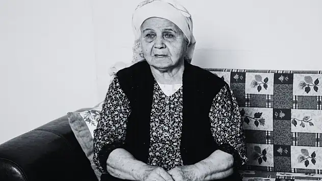 Ayşe Ergenç Vefat Etti