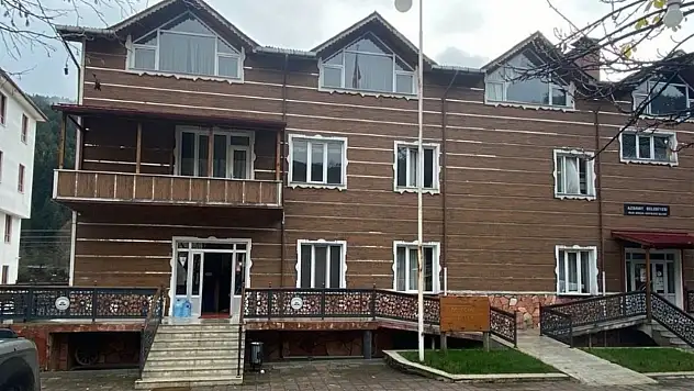 Azdavay Belediyesi, Öğrencilerin Barınma Sorununu Çözdü