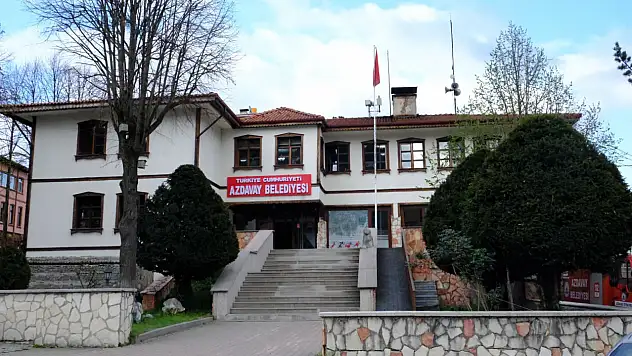Azdavay Belediyesi, Tabelasını Yeniledi