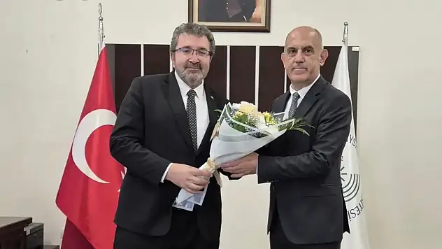BAİBÜ İletişim Fakültesi'ne Prof. Dr. Selami Özsoy Atandı