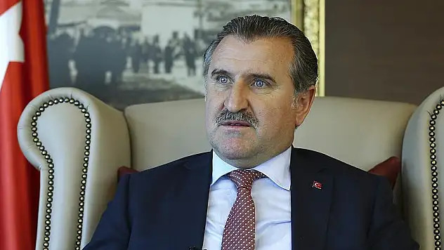 Bakan Bak: 'Öğrencilerimizin Yüzde 97'Sini Yurtlarımıza Yerleştirdik'