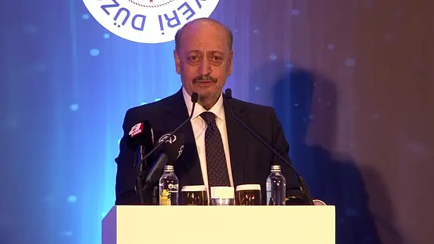 Bakan Bilgin 'Taşeron sorununu çözeceğiz'