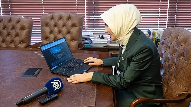 Bakan Göktaş 'Yılın Kareleri' Oylamasına Katıldı