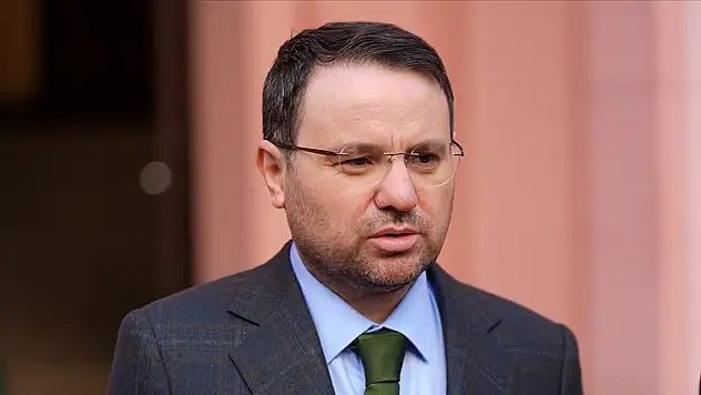 Bakan Gürlek: '706 Operasyon Gerçekleştirildi'
