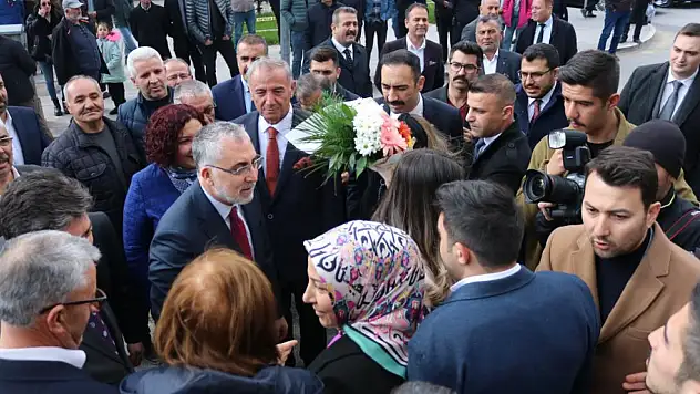 Bakan Işıkhan'dan Emeklilere İndirim Müjdesi