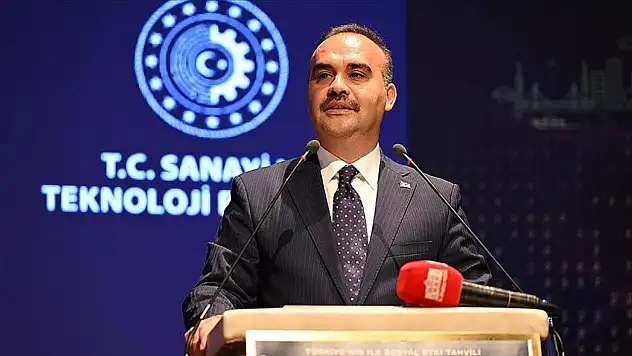 Bakan Kacır: 'Yaklaşık 530 Bin İstihdam Koruma Altına Alındı'