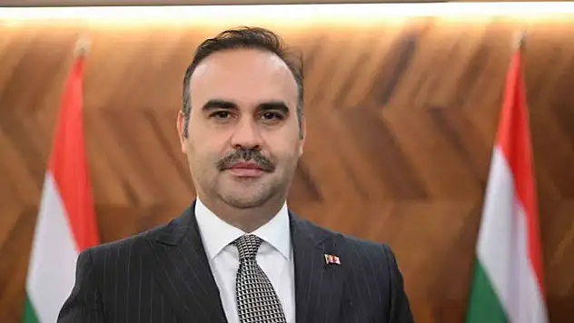 Bakan Kacır: 'Yapay Zeka Okuryazarlığı Atölyeleri Kuracağız'