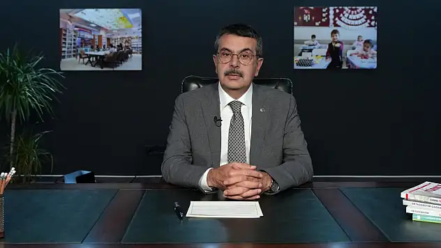 Bakan Tekin, Öğretmenlere Hitap Etti
