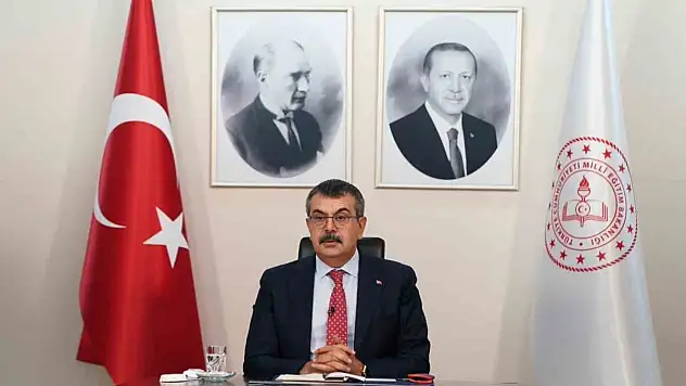Bakan Tekin öğretmenlere yönelik şiddeti kınadı