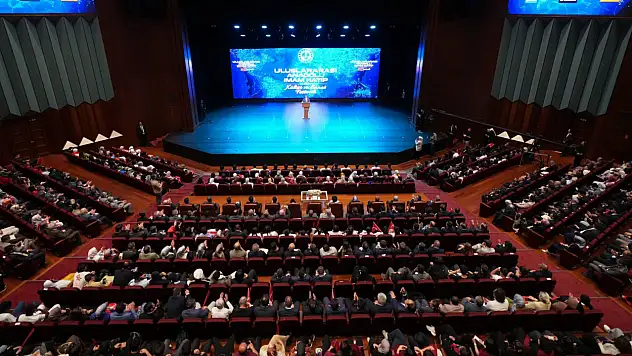 Bakan Tekin, 'Uluslararası Anadolu İmam Hatip Liseleri Kültür Ve Sanat Festivali'Ne Katıldı