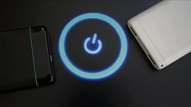 Bakan Uraloğlu'ndan Hava Yolu Şirketlerine 'Powerbank' Uyarısı