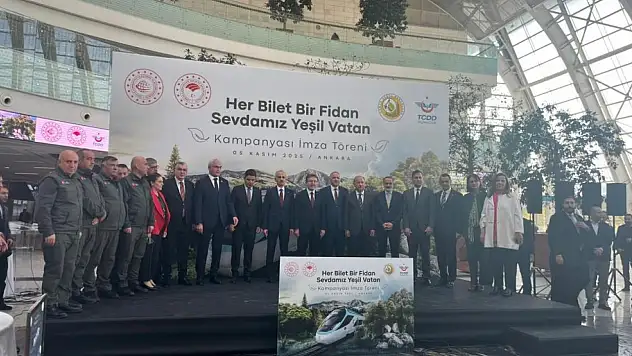 Bakan Yumaklı: '7 Buçuk Milyar Fidanı Bereketli Topraklarla Buluşturduk'