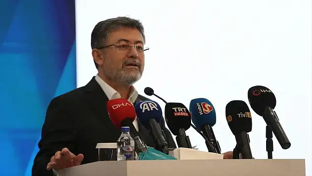 Bakan Yumaklı'dan Orman Yangınlarına İlişkin Açıklama