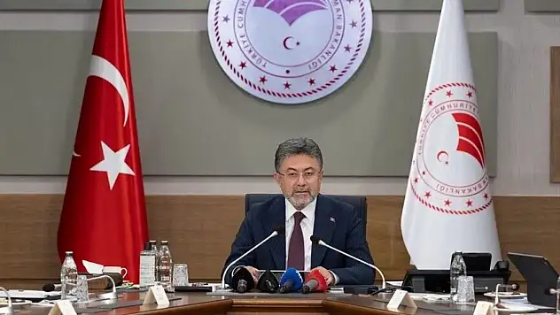 Bakan Yumaklı: 'Su Ayak İzi Çalışmalarımızı Sürdürüyoruz'