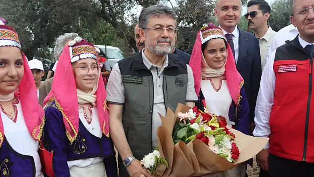 Bakan Yumaklı: 'Tarımsal Desteklerimizi Güncelleyeceğiz'