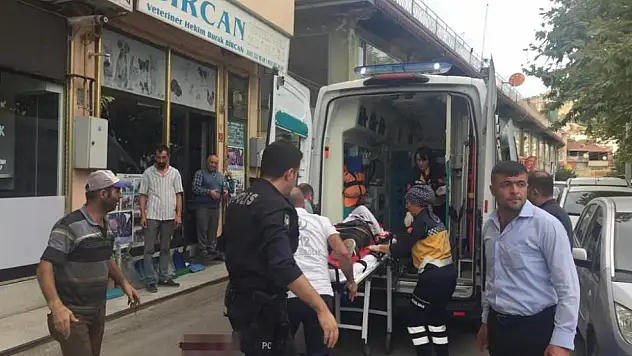 Balkondan düşen kadın hayatını kaybetti