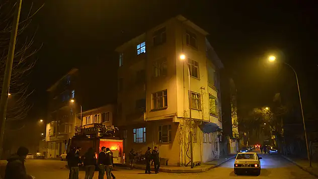 Banyo kazanı, bomba gibi patladı