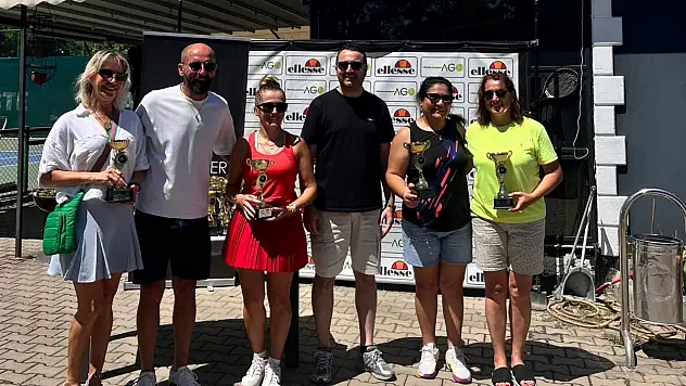 Bartın'da Düzenlenen Turnuvaya 2750 Sporcu Katıldı