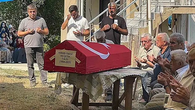Kıbrıs Gazisi Ali Çetin Son Yolculuğuna Uğurlandı