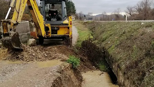Bartın'da 'Su Patlağına' Müdahale Sürüyor