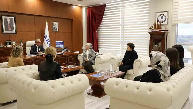 Bartın'ın Kadın Girişimcileri Rektör Uzun'u Ziyaret Etti