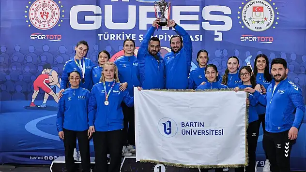 BARÜ'lü Güreşçilerden ÜNİLİG'de Madalya Yağmuru!
