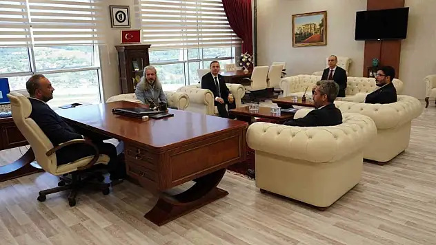 BARÜ'nün mühendislik programları akreditasyon başarılarını 5 yıla tamamladı