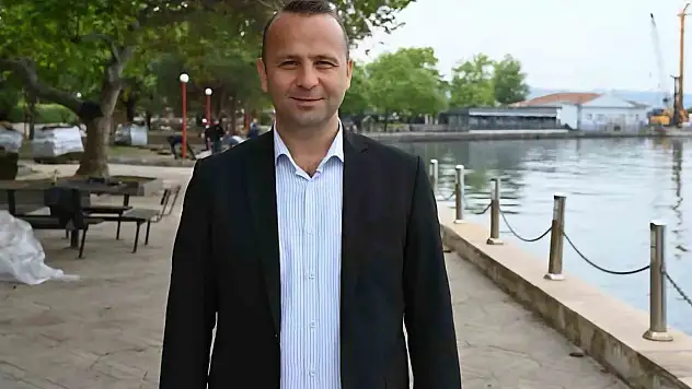Başarılı Müdür Koray Sivrikaya'ya Çifte Görev
