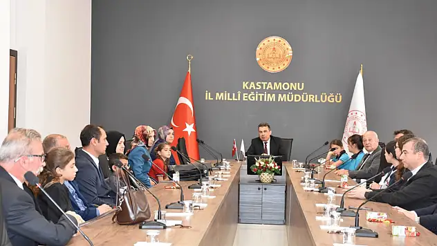 Başarılı Öğrencilerden Hasan Gümüş'e Ziyaret