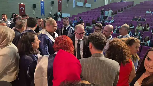 Rektör Uzun'dan Duygusal Veda