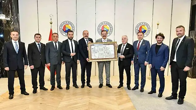 Başkan Altuntepe, Hisacıklıoğlu ile Görüştü