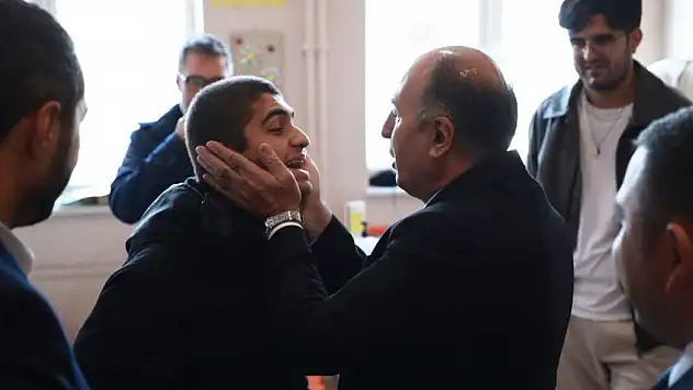 Başkan Arslan Engelli Bireyleri Özel Günlerinde Yalnız Bırakmadı